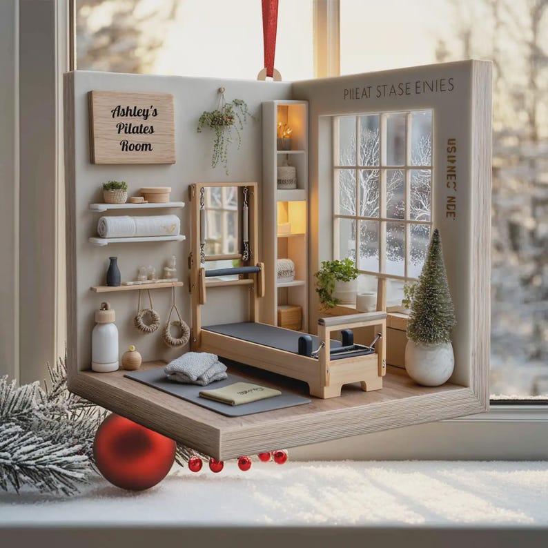 Pilates Room Ornament 2025, Cozy Wellness Studio Miniature, Personalized Christmas Gift For Fitness Lover