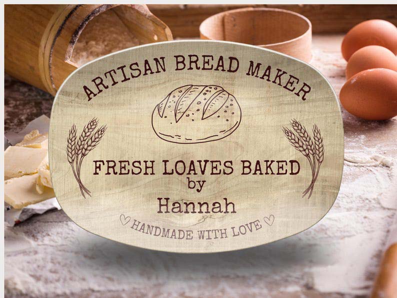 Personalized Sourdough Bread Platter, Custom Name Bread Board for Bakers, Rustic Kitchen Gift, Sourdough Serving Tray