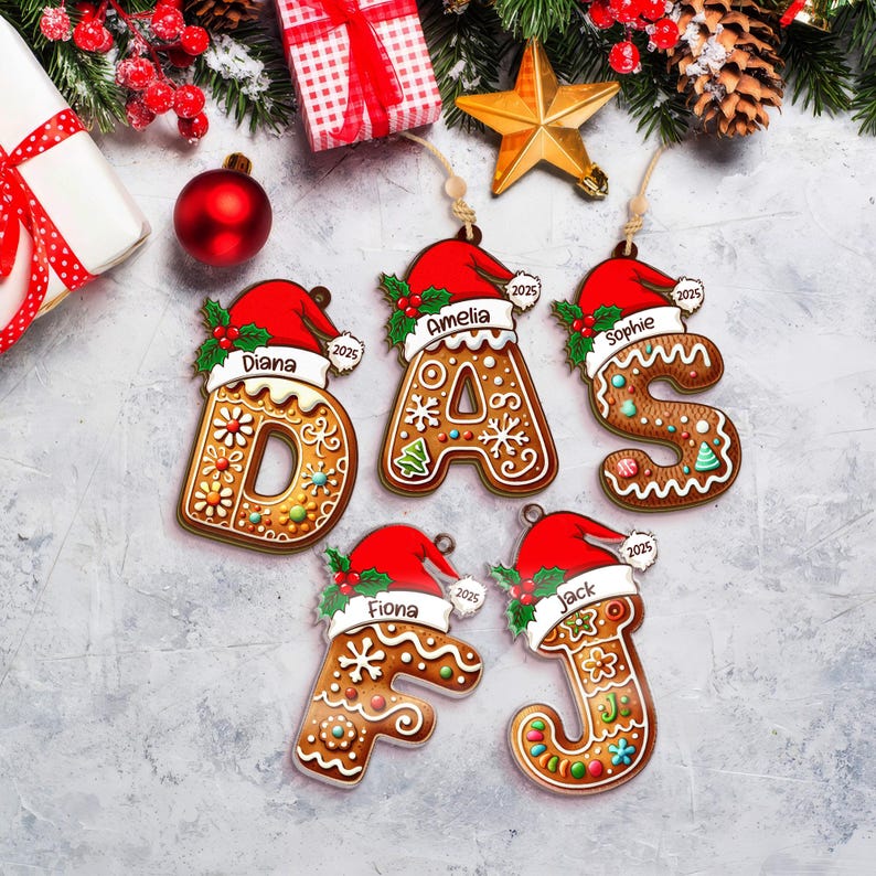 Custom Christmas Name Letter Ornament, Personalized Gingerbread Letter Ornament for Kids, Personalized Family Xmas Decoration Gift