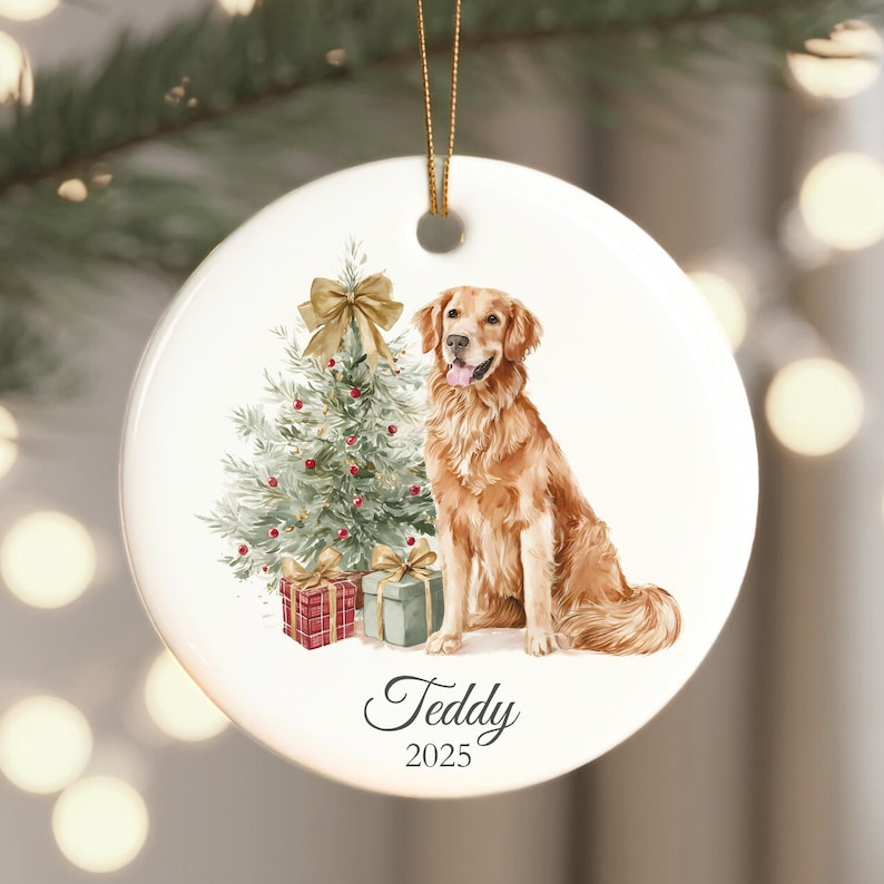 Personalized Red Golden Retriever Christmas Ornament: Custom Name Christmas Keepsake Xmas 2025 Vintage Style