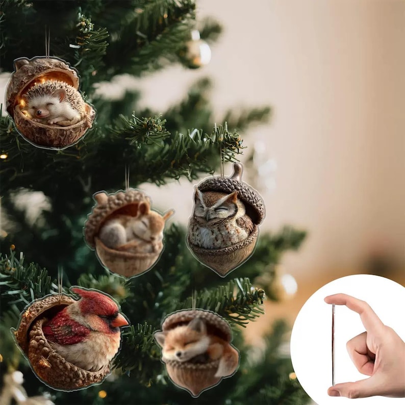 Forests Animal Acorn Ornaments, Forests Christmas Ornaments, 2D Acrylic Animal Christmas Tree Pendant for Bag Backpack Keychain