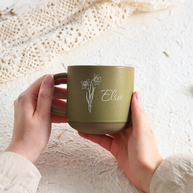 Engraved Birth Flower Coffee Mug: Personalized Floral Gift for Mom/Grandma/Her