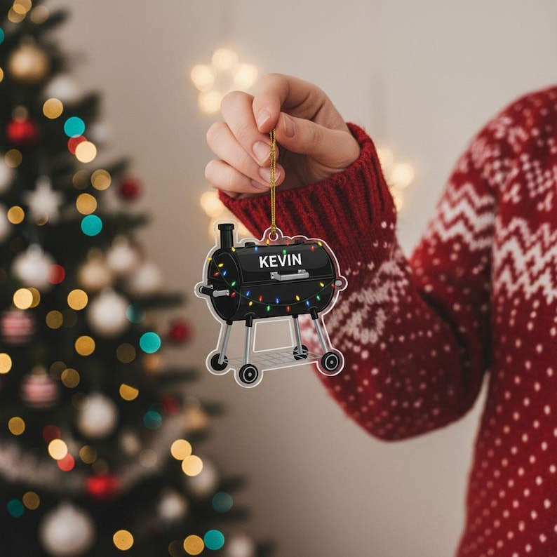 Personalized Smoker BBQ Christmas Ornament, Custom Grill Ornament with Name, Backyard Barbecue Holiday Decor, Gift for BBQ Lovers, Keepsake