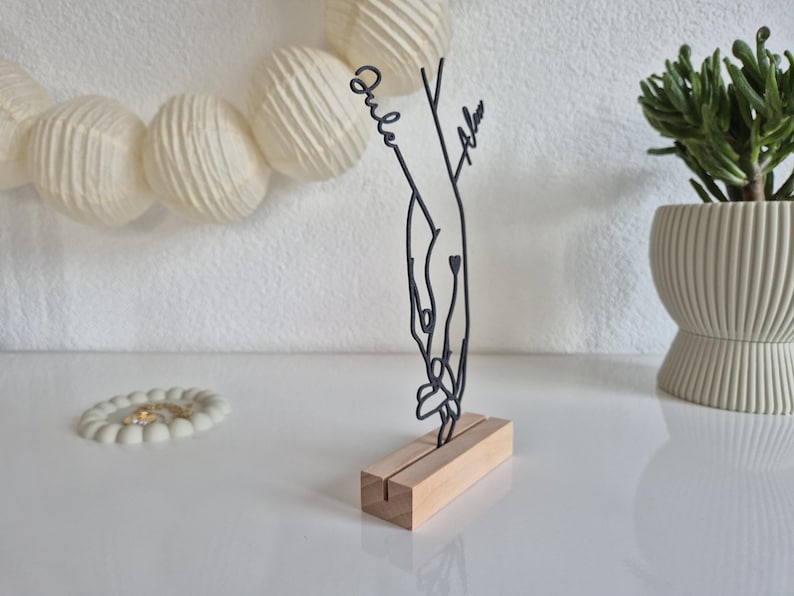 Personalized Couple Gift | Line Art Display with Heart & Names | 3D Decoration for Partners for Anniversary, Valentine's Day or Wedding