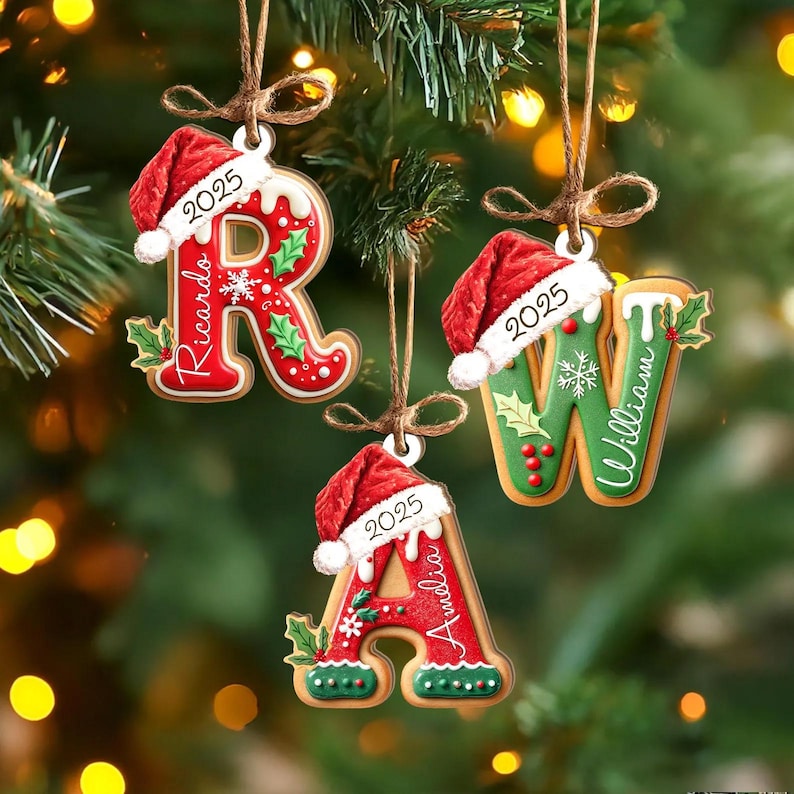 Personalized Name Letter Ornament, 2025 Custom Christmas Ornament with Name, Personalized A-Z Letter Ornaments for Christmas Tree Decor.