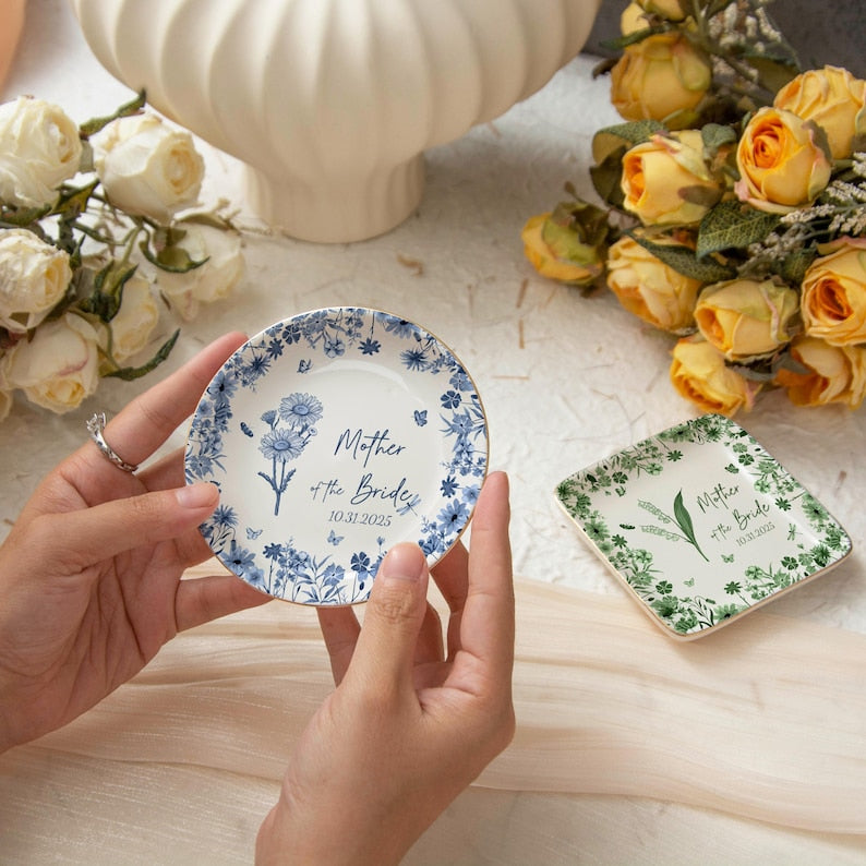 Personalized Ring Dish, Mother of the Bride/Groom Trinket Dish, Toile De Jouy Gift For Mother, Gift for Mom, Gift from Daughter