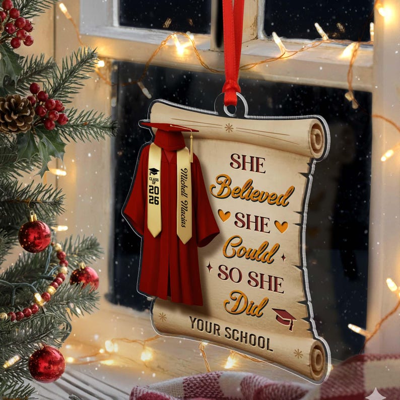 Custom College Graduate Ornament, Personalize Graduation Decorations Class of 2026, Masters Degree Graduation Gift, Graduation Bauble Xmas