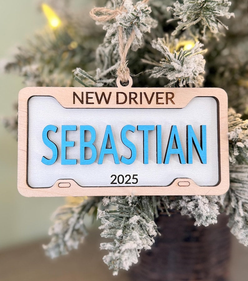 Personalized New Driver Ornament 2025 Custom License Plate Ornament Teen Driver Gift Wood Car Ornament