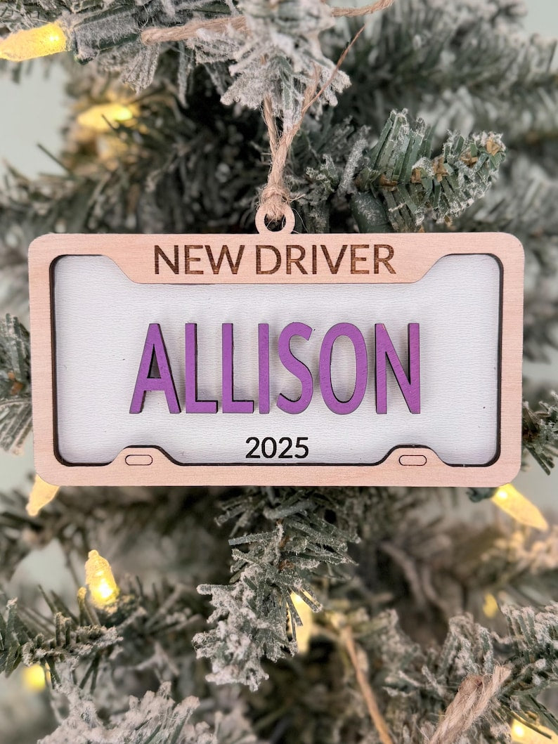 Personalized New Driver Ornament 2025 Custom License Plate Ornament Teen Driver Gift Wood Car Ornament