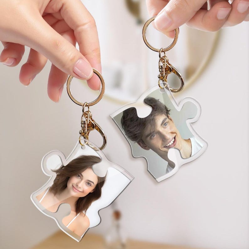 Personalized Puzzle Keychain Custom Photo Acrylic Decoration Backpack Charm Valentine's Day gift