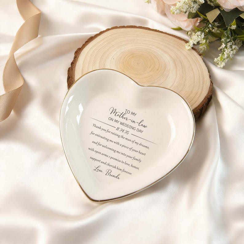 Personalized Mother-in-Law Gift for Mother of the Groom Wedding Ring Dish, Ceramic Trinket Tray, Mom Gift from Bride, Custom Ring Dish