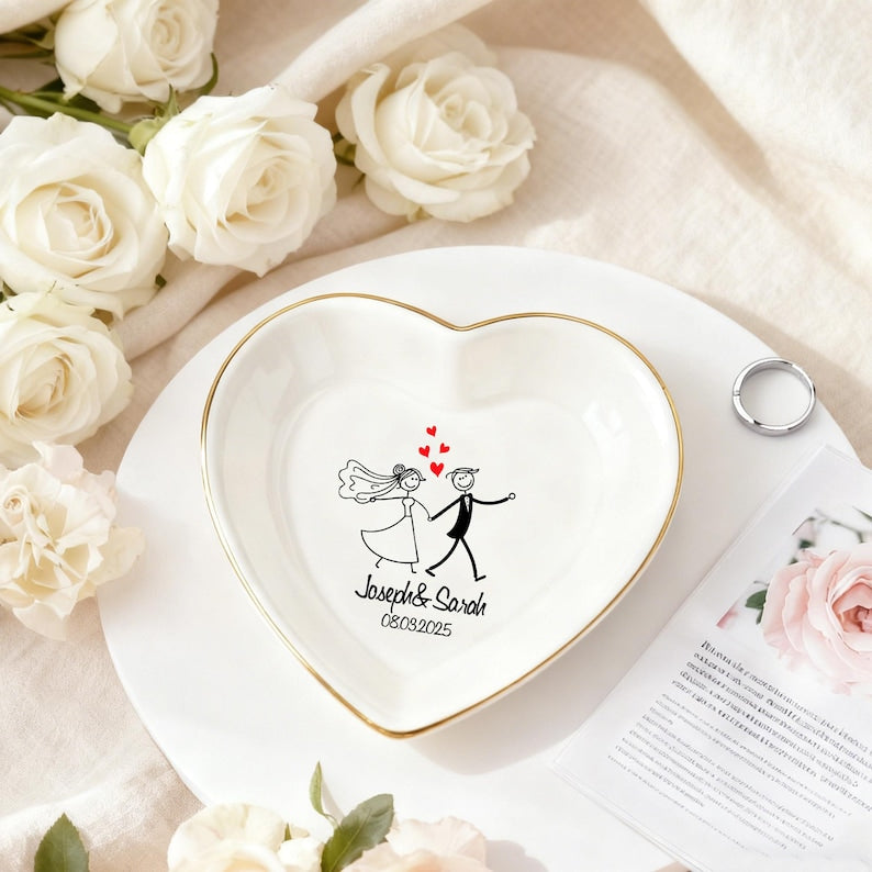 Personalized Ring Dish for Couple, Custom Engagement Jewelry Tray, Wedding Gift for Couple, Bride Gift, Anniversary Gift, Valentine's Day Gift