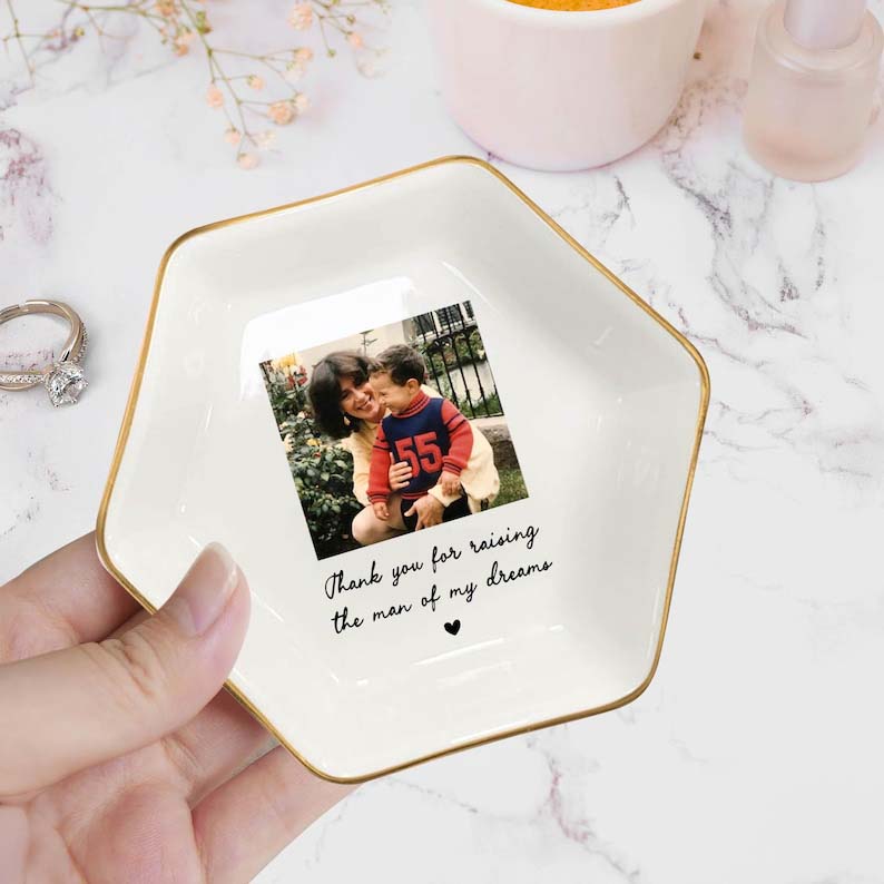 Photo Gifts for Mom Wedding Day, Custom Photo Wedding Ring Dish, Mother Of The Bride Jewelry Dish, Custom Jewelry Tray for Mom, MOB Gifts