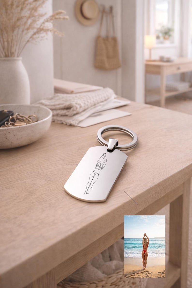 Spicy Valentines day photo keyring gift for girlfriend and boyfriend with custom engraved photo outline and gift set option