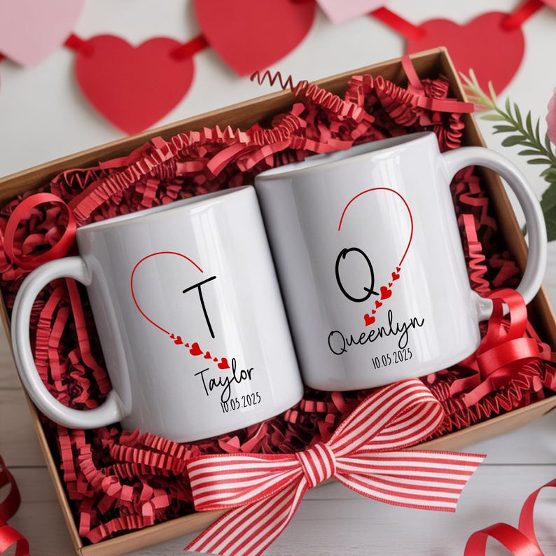 Couples Mug - Heart Design | Custom Lovers & Valentine Gift | Love Coffee cup