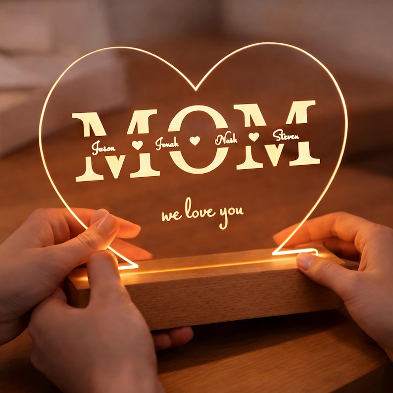 Personalized MOM Night Light, Custom Kids Names, Gift Idea for Mom, Mother's Day Gift, Heart Acrylic Picture Lamp, Birthday Gift for Mom