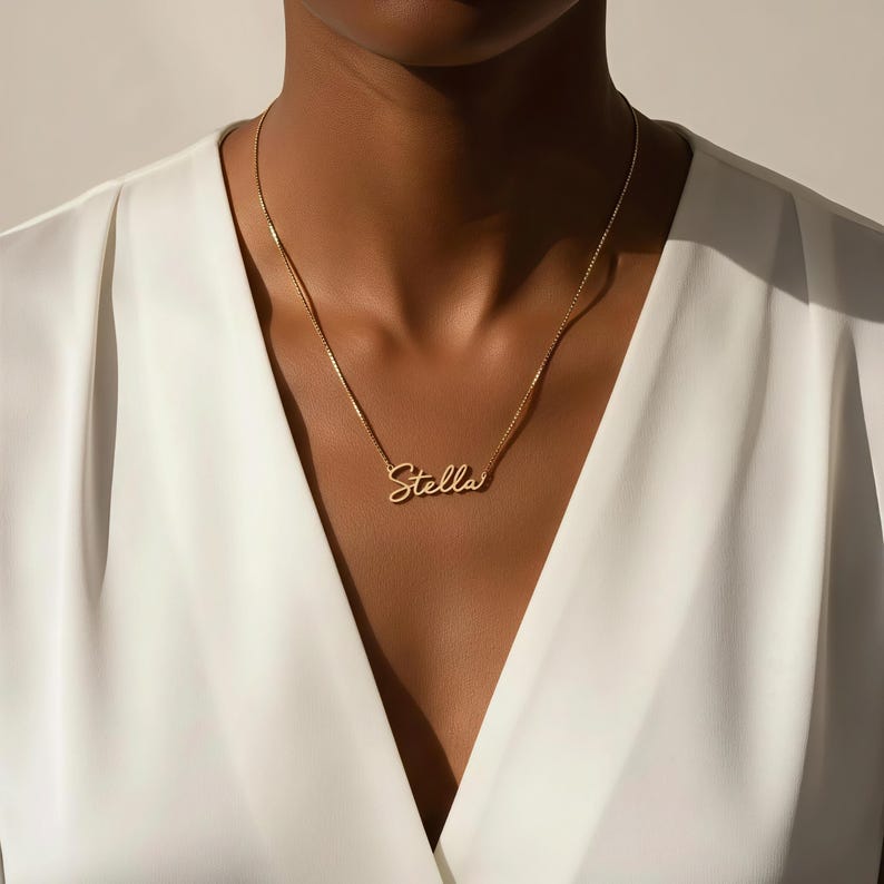 Custom Dainty Minimalist Name Necklace 18K Gold Personalized Script Name Jewelry Gift for Her