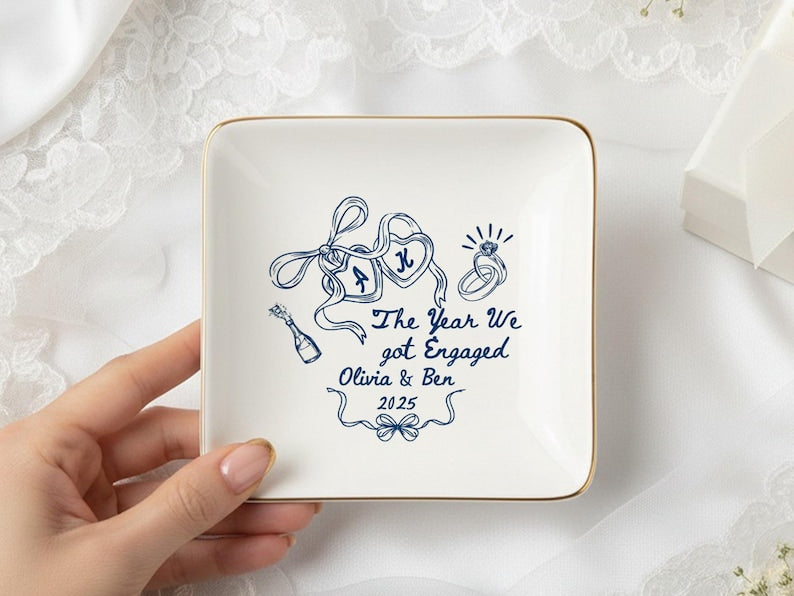 Personalized Engagement Ring Dish Tray, The Year We Got Engaged Ceramic Jewelry Holder with Names & Year, Bride to Be Gift