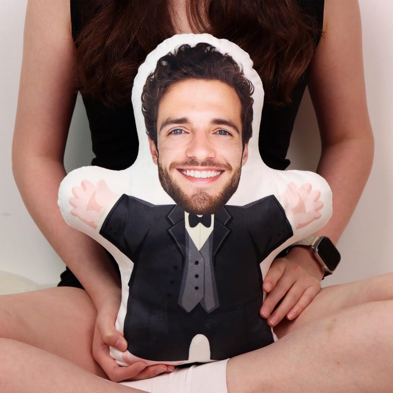 Customized Face Photo Pillow - DIY Cute Girl Plush Pillow, Couple Toys Dolls, Birthday Gift For Him & Her, Valentine's Day gift