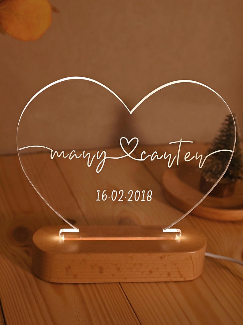 Personalized Heart Acrylic Lamp, Custom Couple Name Night Light with Date, Anniversary Gift, Valentine's Day Gift, Bedroom Decor