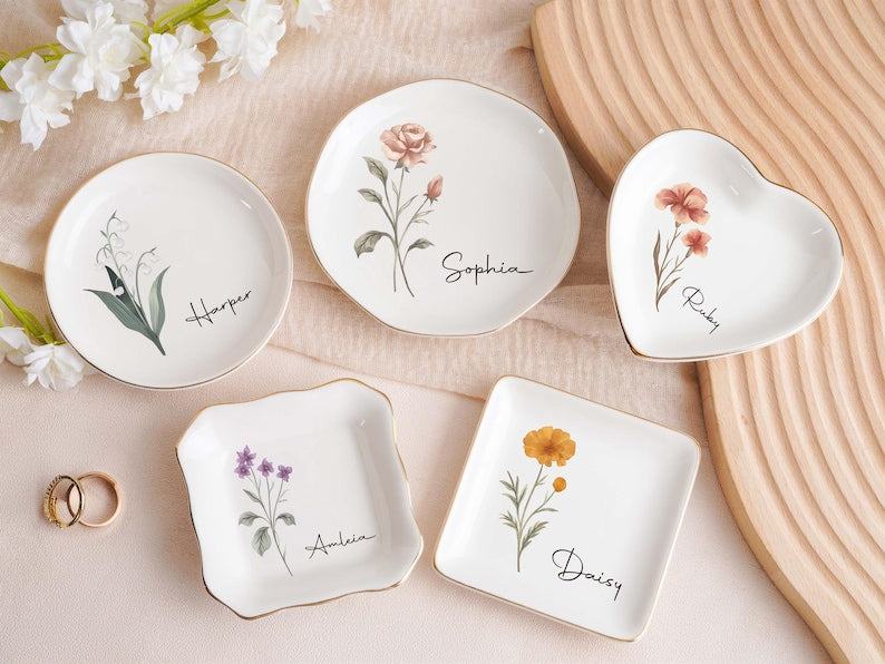 Personalized Jewelry Dish,Birth Month Flower Ring Dish,Bridesmaid Gifts,Birthday Jewelry Dish,bridesmaid proposal,Birthday Gift for Her