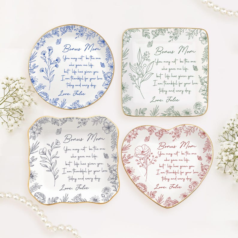 Personalized Ring Dish For Bonus Mom, Custom Wedding Gift To Step Mom From Daughter, Gift for Mom, Present for Mother's Day