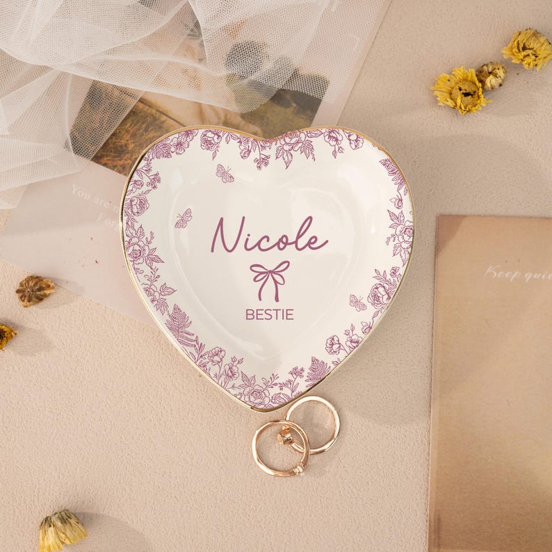 Personalized Bestie Ring Dish, Custom Name Jewelry Holder, Bridesmaid Gifts, Birthday Gift For Her, Trinket Tray For Best Friend, Maid Of Honor