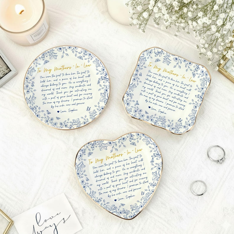 Custom Mother Of The Bride Jewelry Dish, Mother of the bride Jewelry plate, Custom Jewelry Tray for Mom, Wedding Favor Gift For Mom