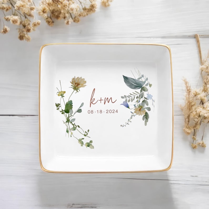 Personalized Wedding Jewelry Dish, Custom Name and Date Plate, Floral Design Keepsake, Engagement or Anniversary Gift for Couple