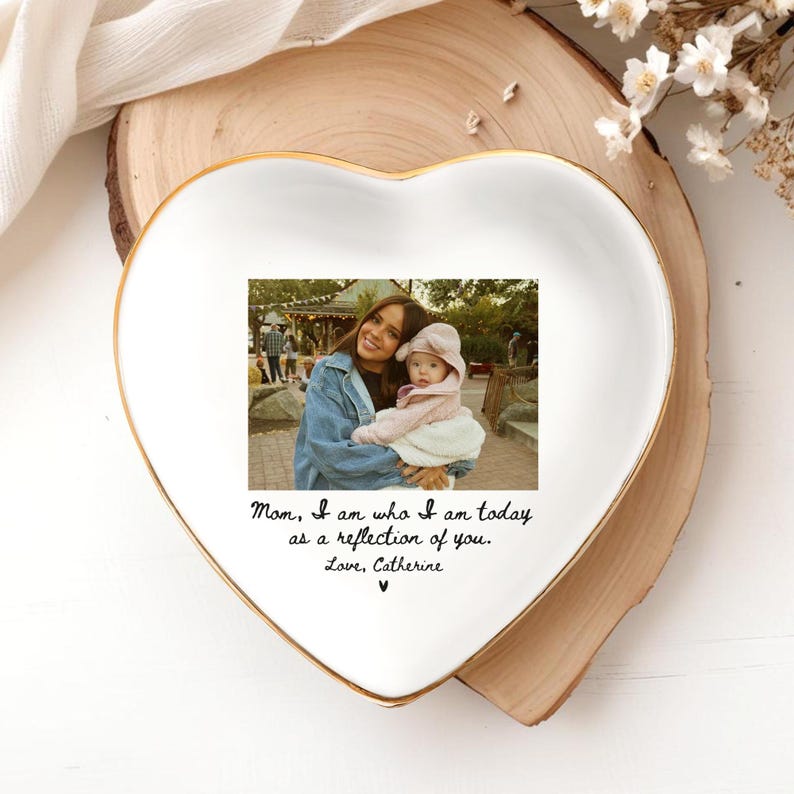 Custom Photo Mother of The Bride Jewelry Dish, Mother of The Groom Jewelry plate,Custom MOB Jewelry Tray for Mom, Wedding Favor Gift For Mom