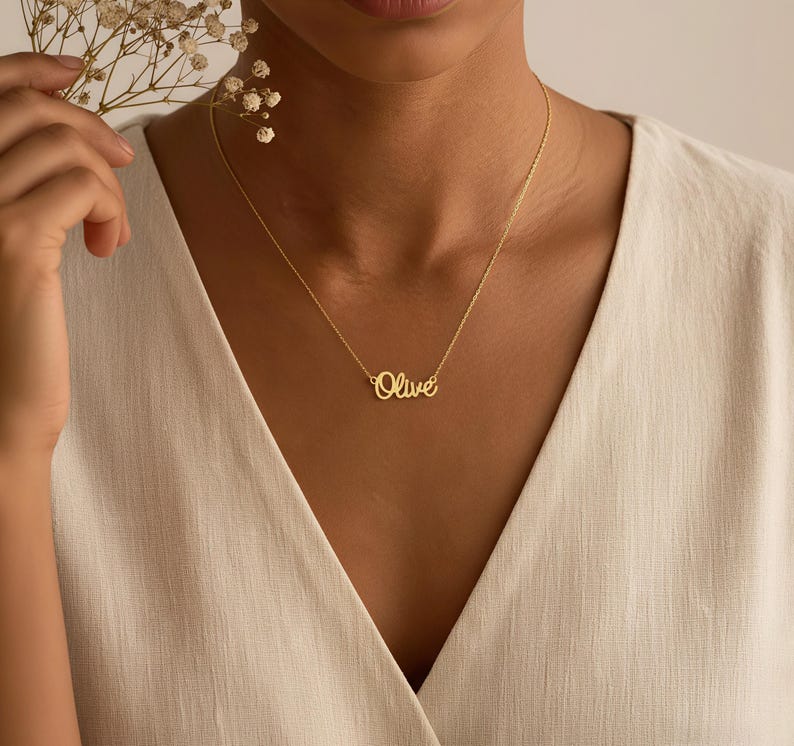 Custom Dainty Minimalist Name Necklace 18K Gold Personalized Script Name Jewelry Gift for Her