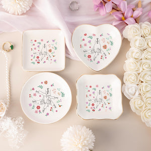 Personalized Ceramic Ring Dish, Mom Jewelry Dish, Mothers Day Gift, Mother and Kids Holding Hands, Family Bond Gift 2026, Keepsake Gift for Mom