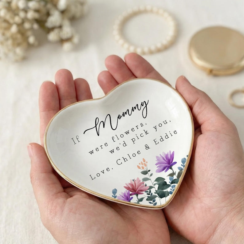 Personalized Birth Flower Trinket Dish, Birth Month Flower Ring Dish, Gift for Mom or Grandma, Mother's Day Ceramic Keepsake, Flower Ring Dish