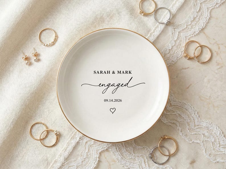 Personalized Engagement Ring Dish, Custom Ceramic Jewelry Tray, Minimalist Keepsake Gift for Bride, Bridal Shower Gift, Newly Engaged Gift