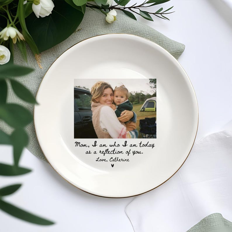 Custom Photo Mother of The Bride Jewelry Dish, Mother of The Groom Jewelry plate,Custom MOB Jewelry Tray for Mom, Wedding Favor Gift For Mom