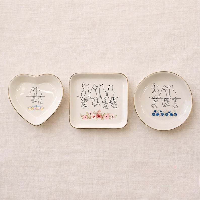 Personalized Cat Floral Ring Dish, Custom Cat Name Jewelry Dish, Cat Mom Gift, Cat Lover Trinket Dish, Pet Loss Gift