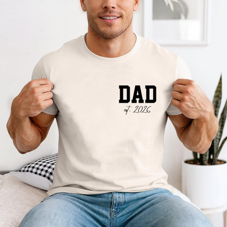 Matching Family Shirts Dad Est 2026 Mom Est 2026 Mini Bodysuit, Pregnancy Announcement Outfit, New Parents Gift Set