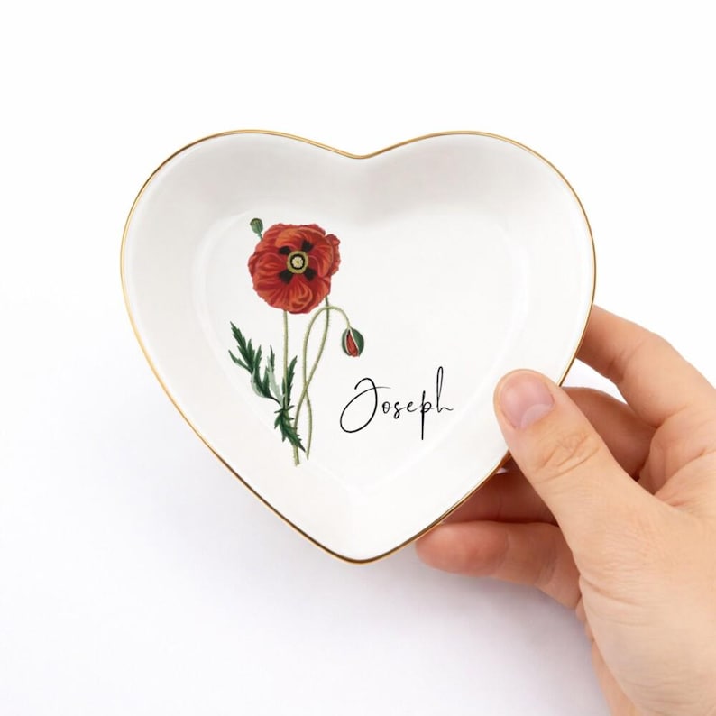Personalised Birth Flower Trinket Dish, Personalized Birth Flower Ring Dish for Mom, Custom Birth Month Jewelry Dish, Mothers Day Gift