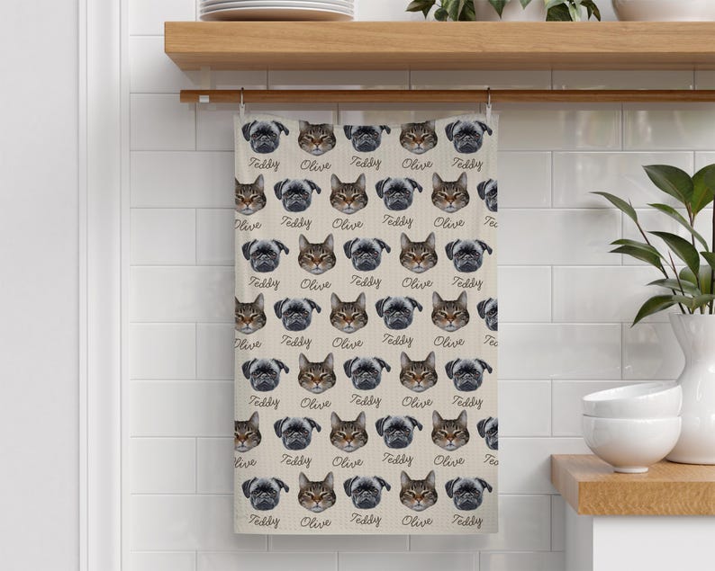 Personalized Kitchen Towel with Pet Photo & Name, Custom Pet Lover Gift, Custom Gift for Mom, Dog or Cat Mom Gift Idea