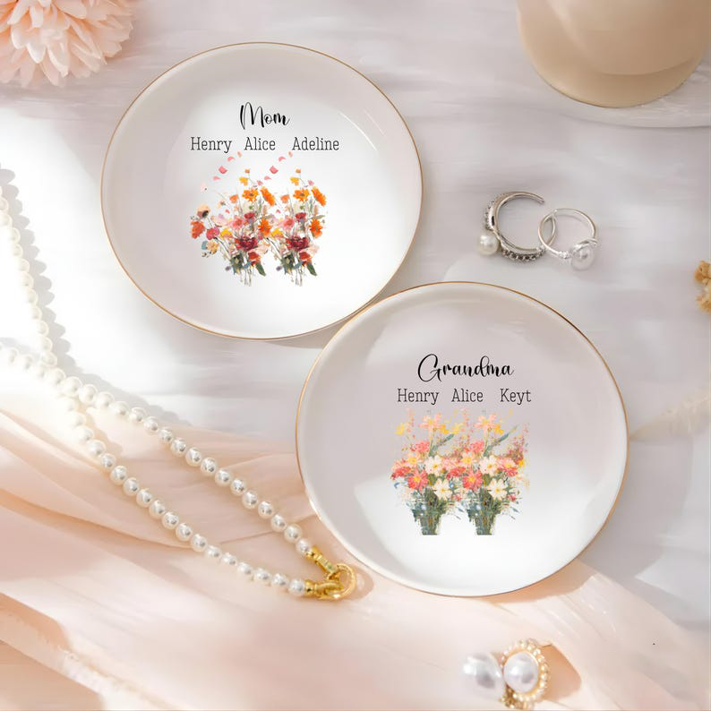 Mother s Day Gift for Mom, Personalized Ceramic Ring Dish, Wildflower Jewelry Holder