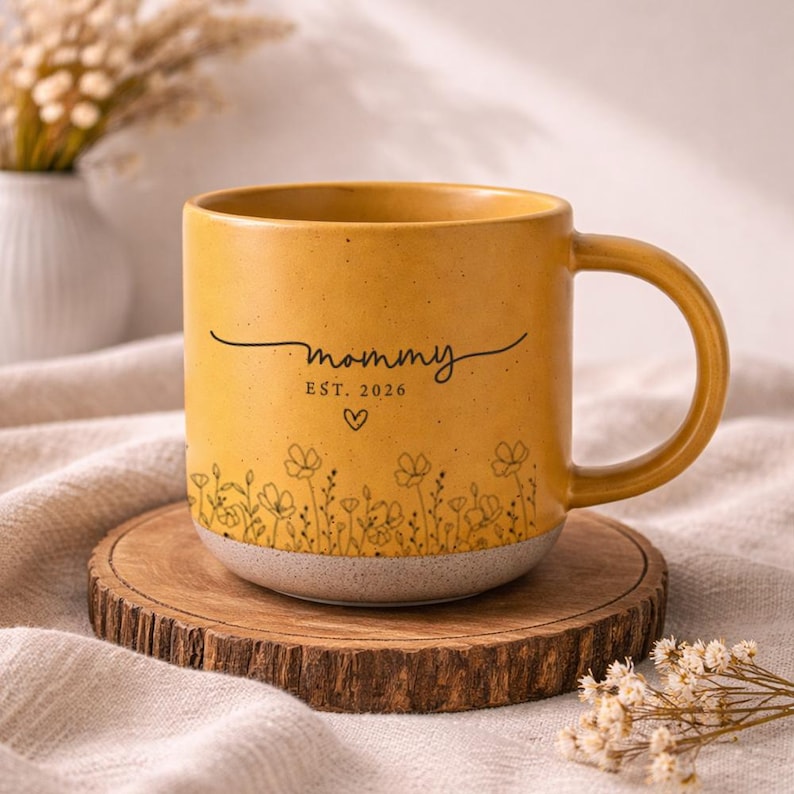 Personalized Mom Dad Mug, First Mother's Day Gift, Best Mom Ever Coffee Cup, New Parent Pottery, Future Parents Est 2026, Baby Shower Gift