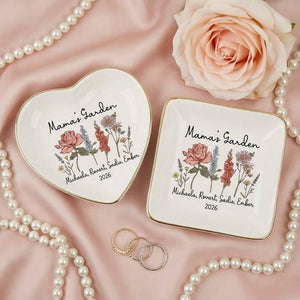 Personalized Mama's Garden Birth Flower Ring Dish, Custom Mom Jewelry Dish with Kids Names, Floral Trinket Dish, Mother's Day Gift For Mom