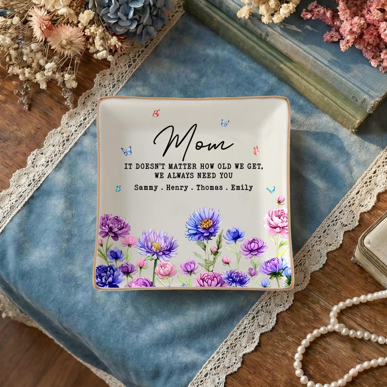 Personalized Mom Jewelry Dish with Kids Names, Custom Mother Gift Trinket Dish, Floral Mom Ring Holder, Mother s Day Keepsake Gift