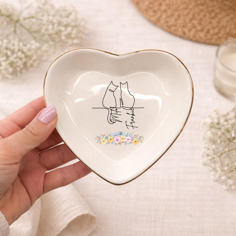 Personalized Cat Floral Ring Dish, Custom Cat Name Jewelry Dish, Cat Mom Gift, Cat Lover Trinket Dish, Pet Loss Gift