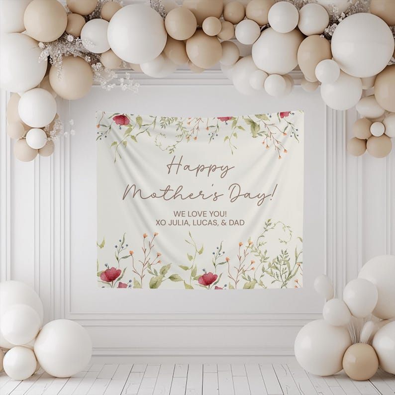 Personalized Mothers Day Backdrop Banner, Custom Happy Mothers Day Floral Tapestry, Wildflower Photo Booth Background with Names