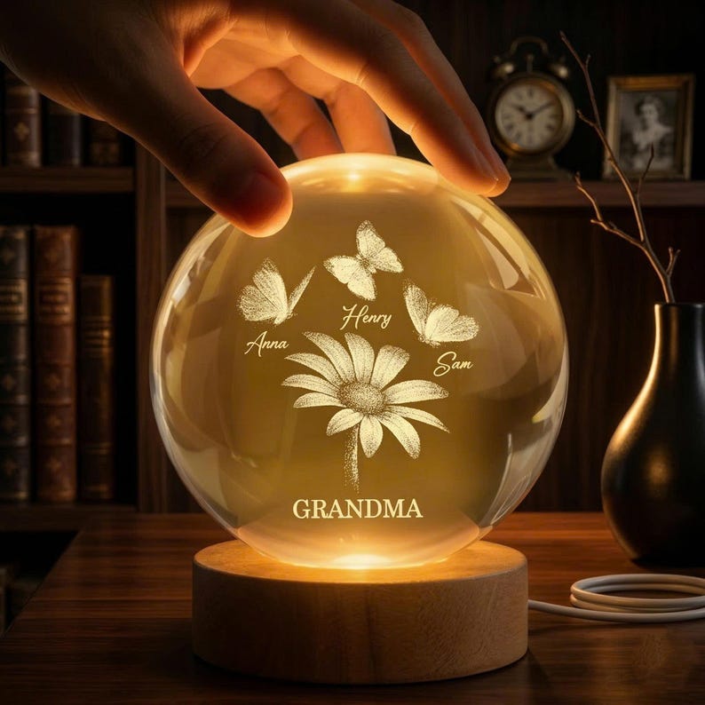 Personalized Grandma Gift, Daisy and Butterfly Crystal Ball Night Light, Custom Grandkids Names, Mothers Day Gift for Nana Granny Nanny