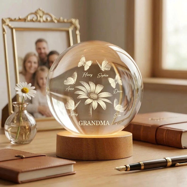 Personalized Grandma Gift, Daisy and Butterfly Crystal Ball Night Light, Custom Grandkids Names, Mothers Day Gift for Nana Granny Nanny