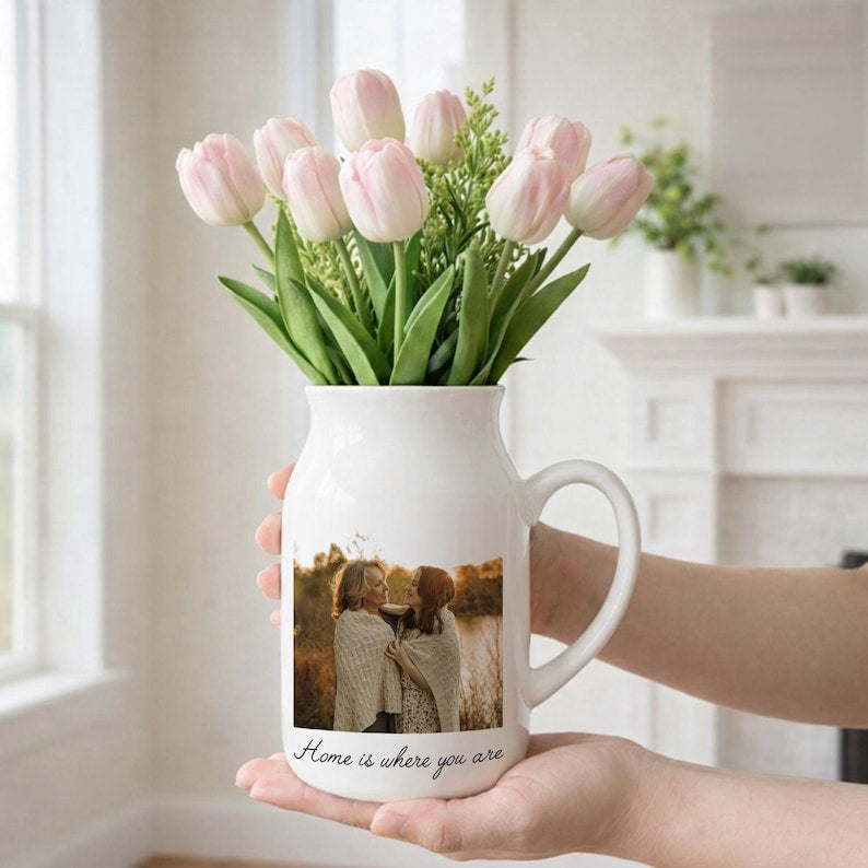 Personalized Mom Photo Vase, Custom Mom Portrait Ceramic Flower Vase, Mothers Day Gift for Mom, Family Photo Gift, Gift for Grandma