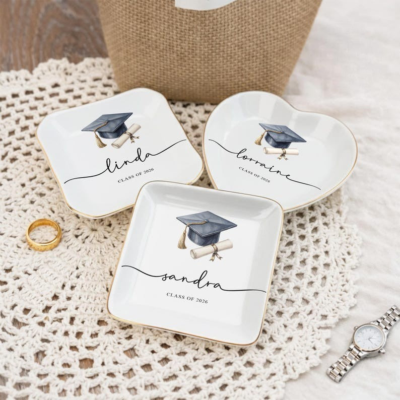 Personalized Graduation Ring Dish, Class of 2026, Jewelry Dish with Name, Gift for Friend, Graduation Gift For Her, Graduation 2026 Gifts