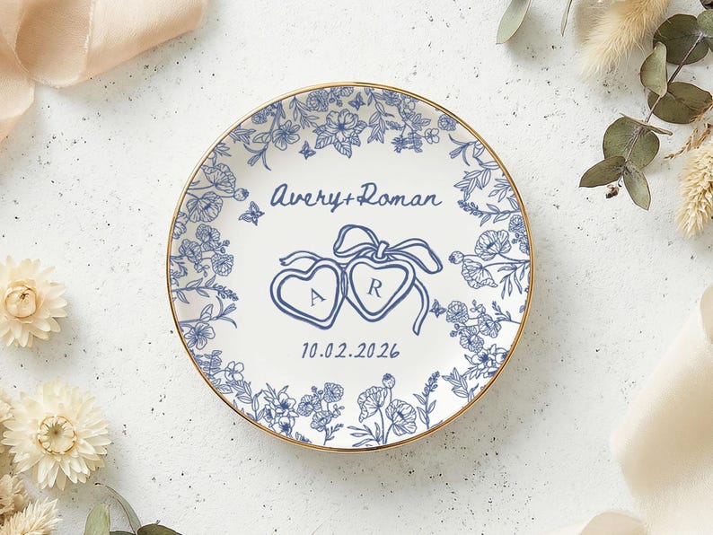Personalized Engagement Ring Dish, Custom Couple Name Trinket Dish, Floral Wedding Ring Holder, Bridal Shower Gift, Keepsake Plate